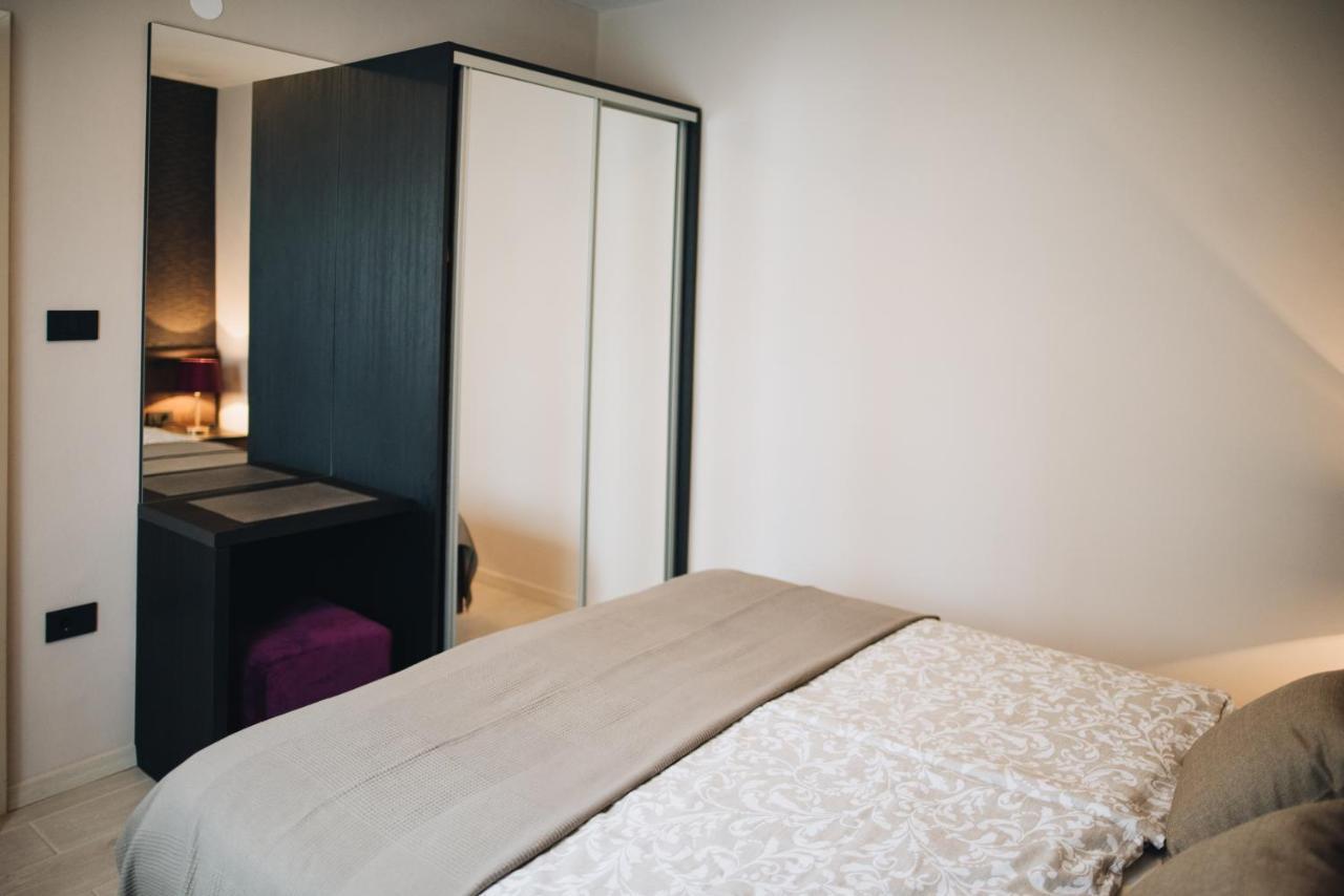 Stay In The Very Heart Of Porec - 50M To The Beach Exterior foto