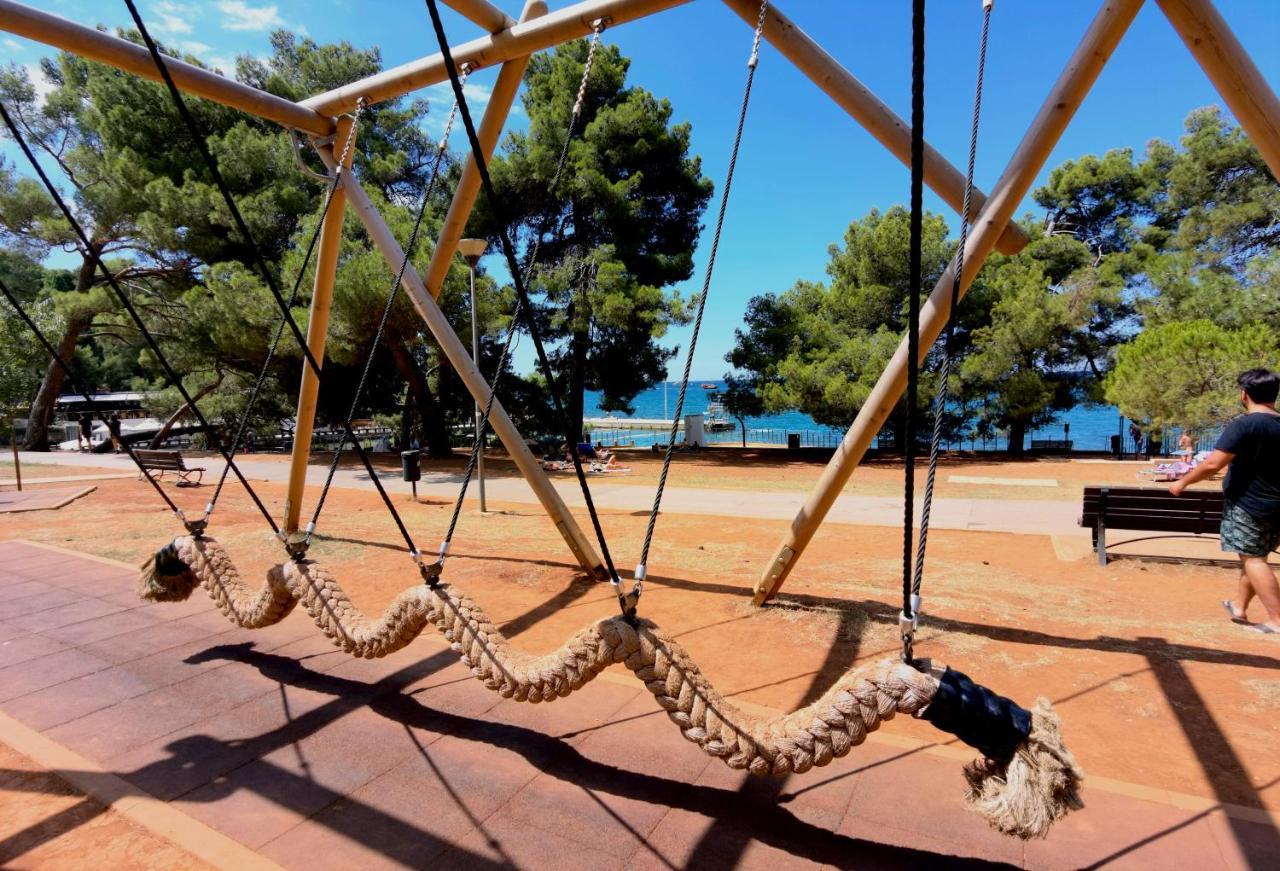 Stay In The Very Heart Of Porec - 50M To The Beach Exterior foto