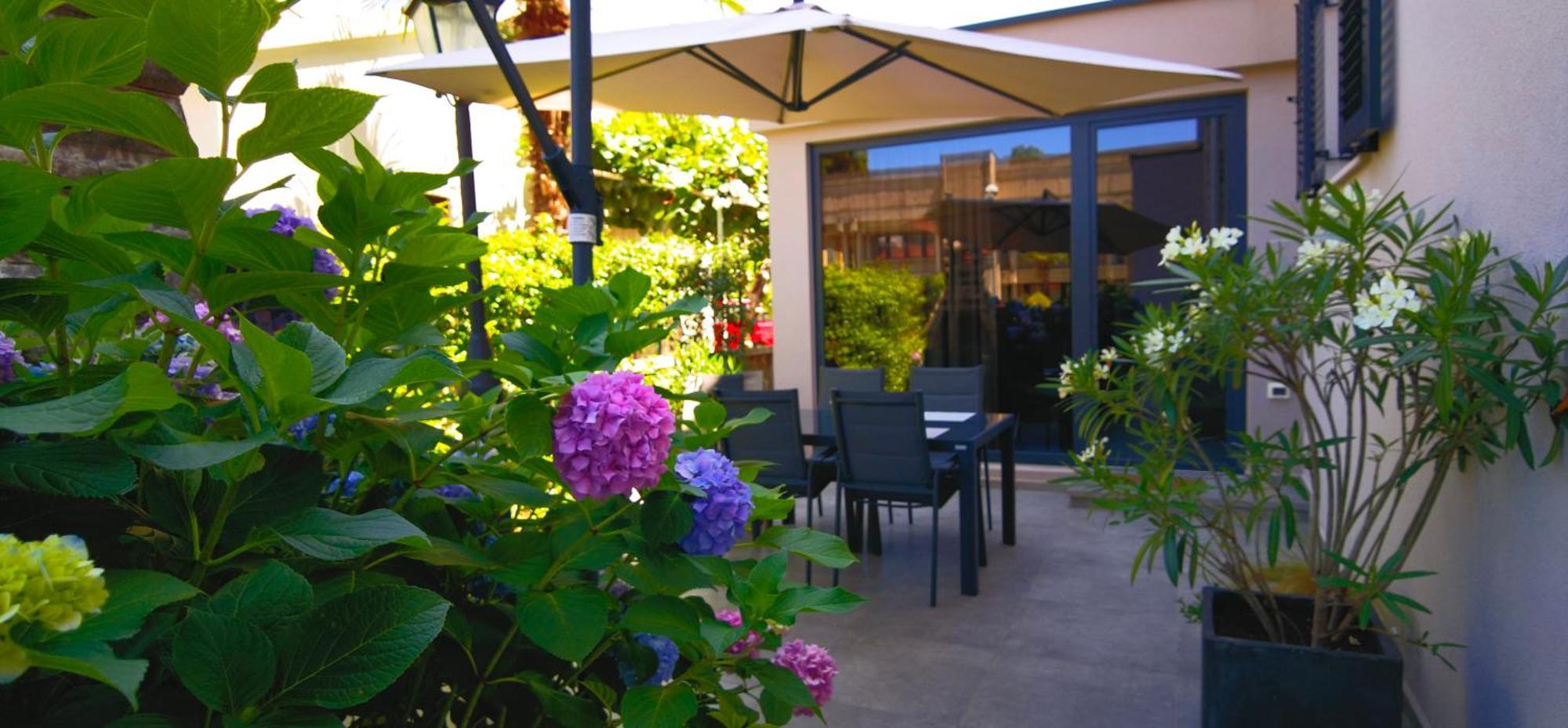 Stay In The Very Heart Of Porec - 50M To The Beach Exterior foto